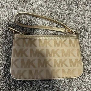 Michael Kors Convertible Wristlet